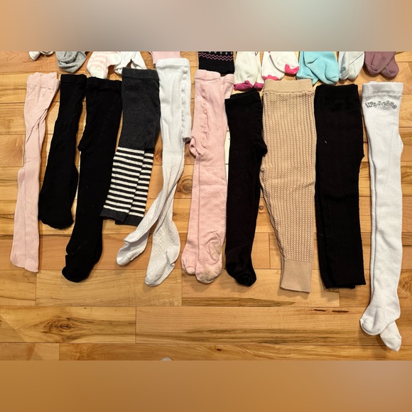 21 Pairs Of Tights - Picture 3 of 4